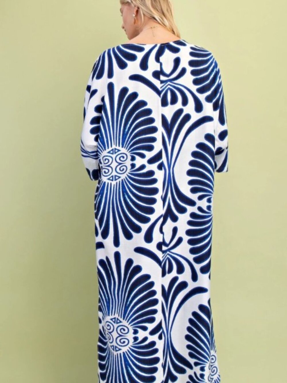 Gigio Bold Print Kaftan Dress - Picture 4 of 7